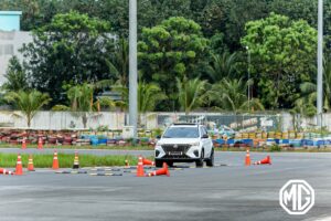 Hyperspace Inbound 2023: Sự kiện lái thử xe MG bùng nổ khép lại năm 2023 3 BA5A1533 300x200 1