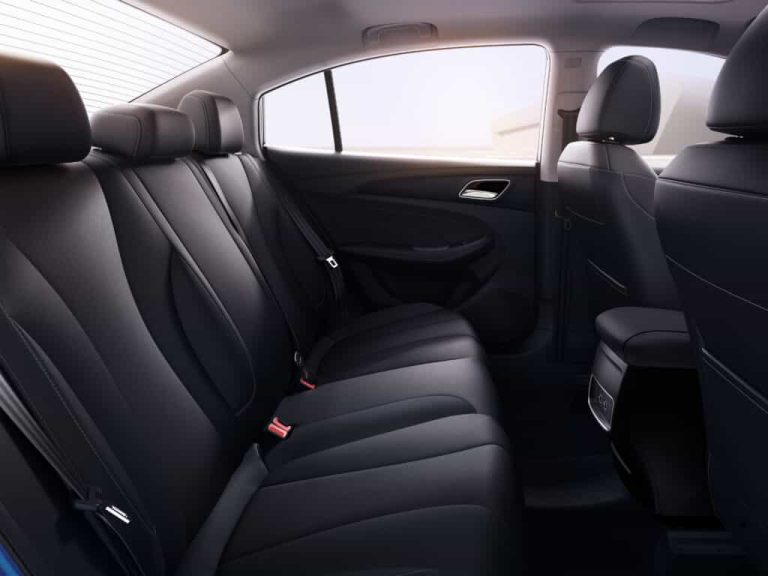 MG5 SA 1.5L CVT DEL Black Interior Rear Seats 1024x768 1